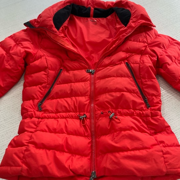 Ralph Lauren red puffer - great for fall or winter, soft, warm and super sleek. - Picture 3 of 5